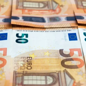 euro €50 bills