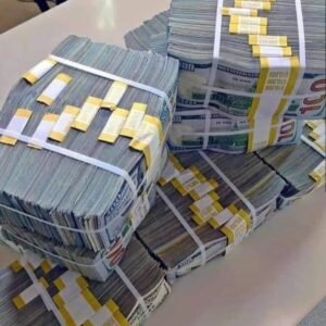 black currency cleaning material