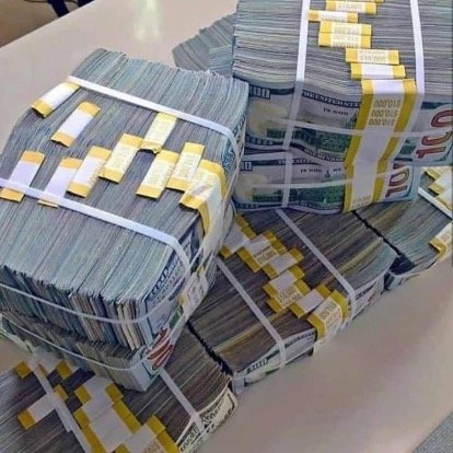 black currency cleaning material