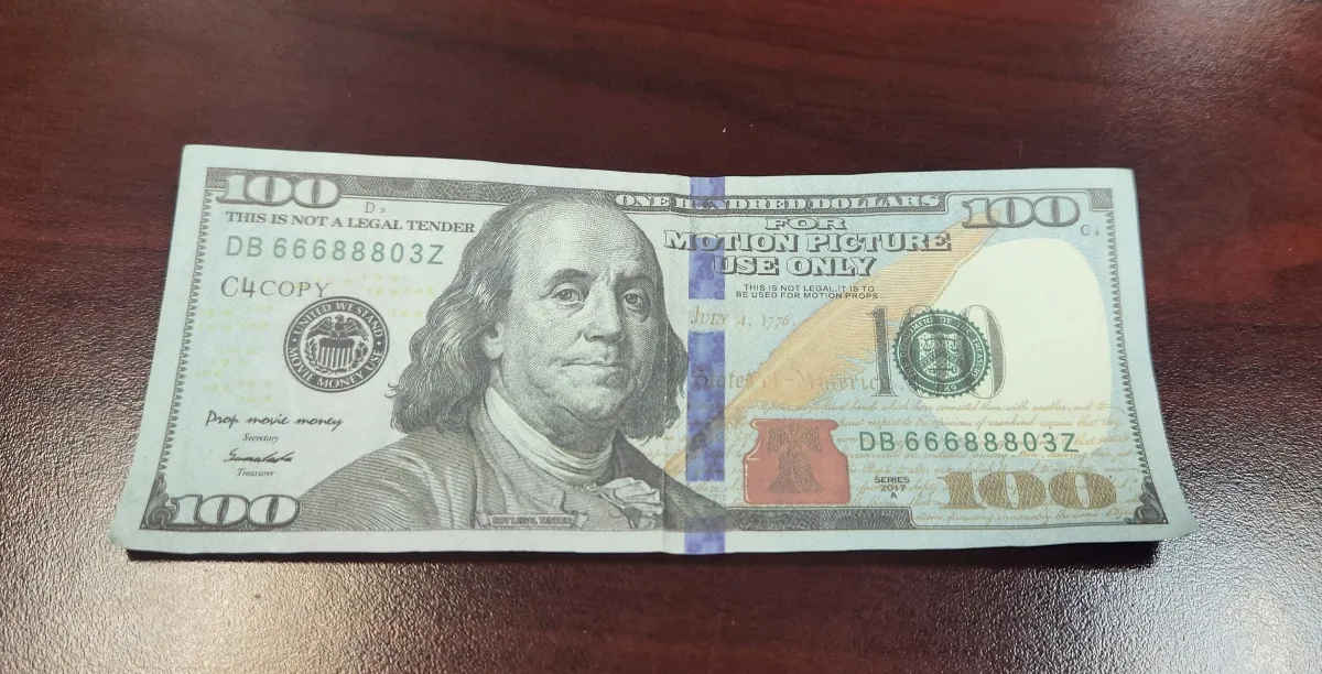 Buy Counterfeit 100 Dollars Banknotes